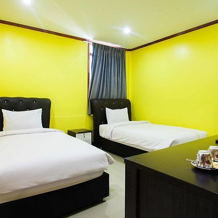 Grand Omari Hotel Bangkok Exterior photo
